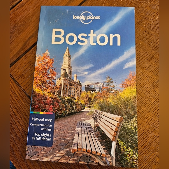 Various travel books - Picture 5 of 10